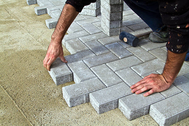 Best Driveway Paving Contractor  in Balcones Heights, TX